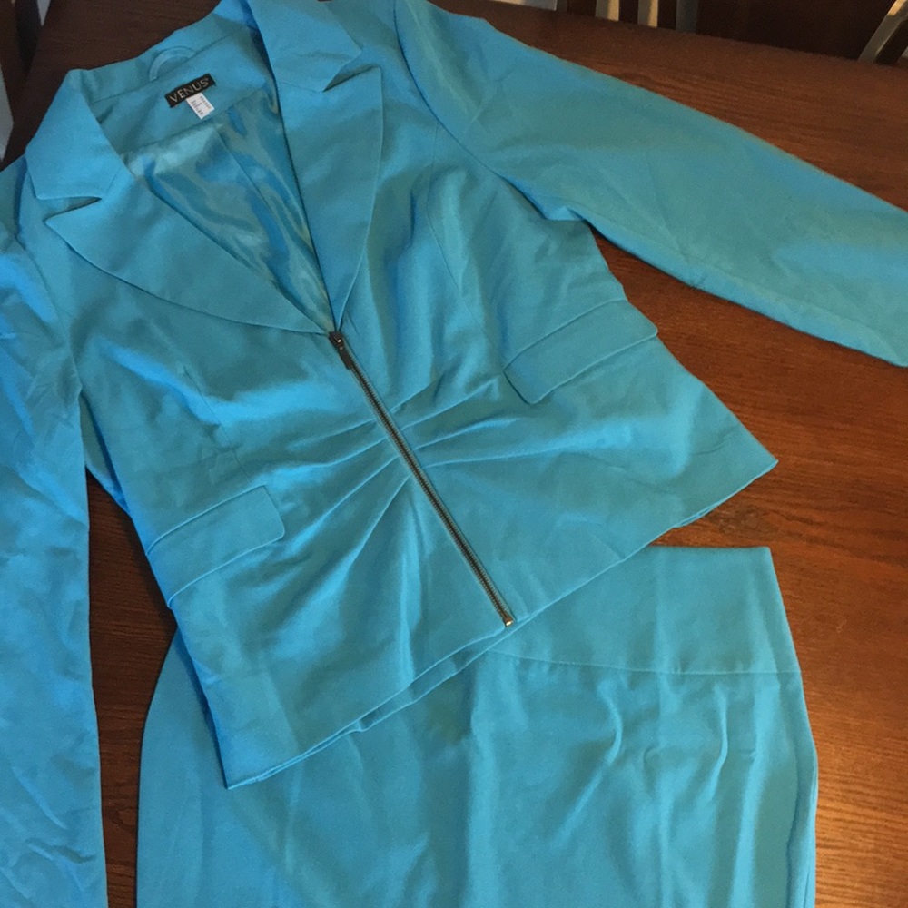 Women's suit set